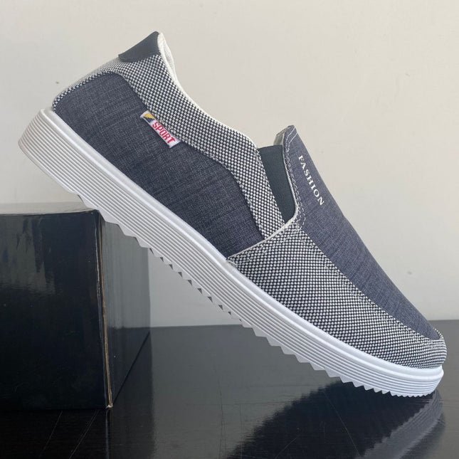 2025 Spring and Summer New Shoes Men's plus size Korean Style Fashionable Men's Casual Shoes All-match Sneakers Breathable Canvas Shoes for Men