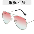 Silver frame red and green / As shown in the picture