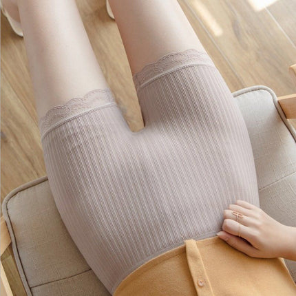 2022 New Cotton Crotch Threaded Safety Pants Women Seamless Lace Lace Bear Anti-Light Base Boxer Briefs