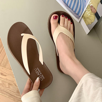 Flip-Flops for Women, Summer Outdoor Wear, Flat-Soled Fashionable Internet Celebrity Beach Sandals, Soft-Soled Bathing Non-Slip Flip-Flops