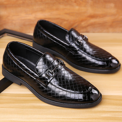 2024 Summer New Men's Shoes Shrimp Skin Simple Fashion Lightweight Soft Bottom All-match Young Men's plus size 48