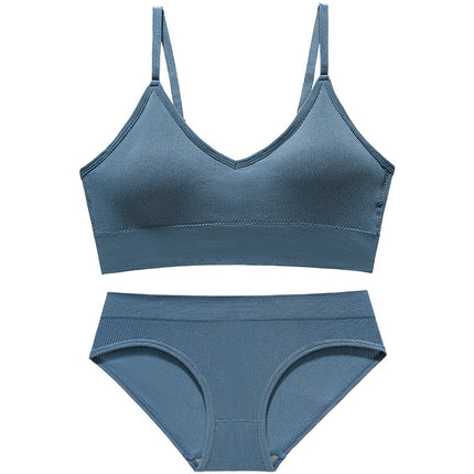 Underwear Women's Big Chest Showing Small Thin French Style Triangle Cup Bra Set No Steel Ring Beautiful Back Base Camisole