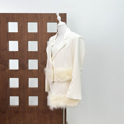European and American Niche Design, Chanel-Style Single-Breasted Blazer with High-Waisted Fur-Trimmed Hem Skirt Set for Women