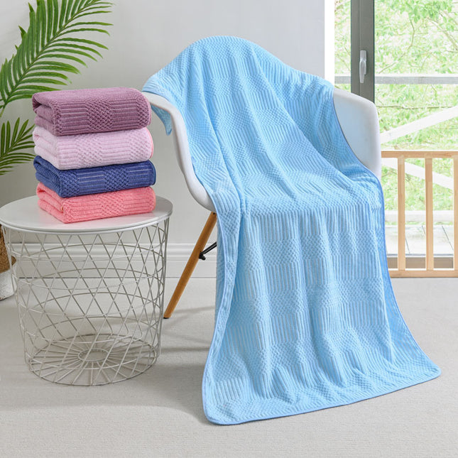 Coral Fleece Wide Auspicious Pineapple Pig Increase Bath Towel Soft Absorbent Hair-free Beach Towel Quick-drying Bath Towel