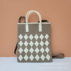 Diamond-shaped khaki (large)