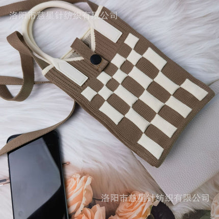 Girl's Heart-Shaped Knitted Crossbody Bag
