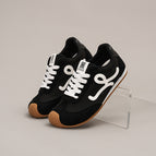 Black / 35