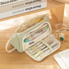 Twill triangle pencil case [green]