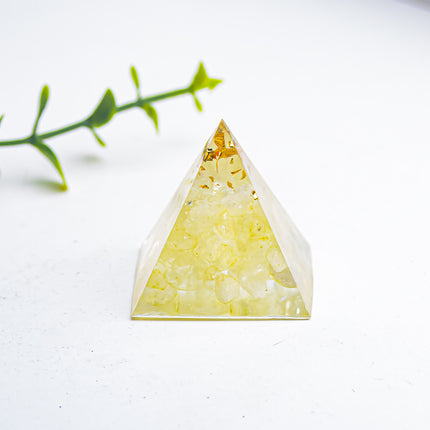 Foreign Trade Amazon Natural Crystal Gravel Glue 3cm Pyramid Home Office Desk Decoration Ornaments Raw Ore
