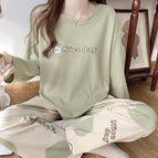 Cmy125 letter white bear crew neck long sleeve / M