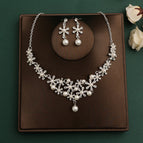 No. 4 silver white [needle]