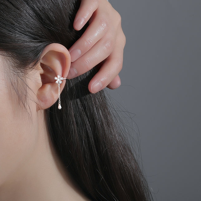 Super Fairy Five-petal Flower Ear Clip ins Super Exquisite Simple Niche Design High Feeling Elegant Spring Ear Jewelry