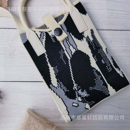 Girl's Heart-Shaped Knitted Crossbody Bag