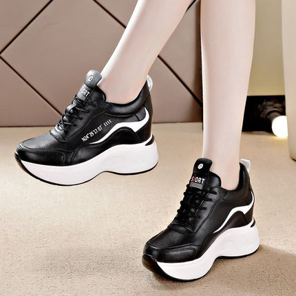 Women's Height-Increasing Shoes for Small People to Show Height, New Spring and Autumn New Versatile Women's Shoes, Sports Shoes, Microfiber Leather Color Matching