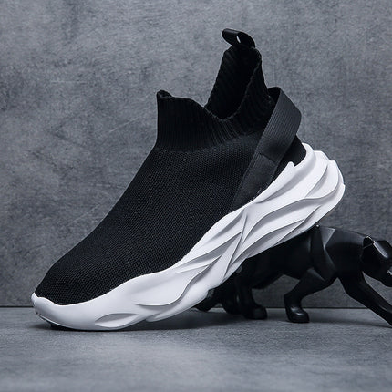 2023 New Socks Sole Light Men's Breathable Flying Woven Sports Shoes Fashion Trendy Shoes Street All-match European Shake Fast Generation