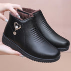 Black / 35