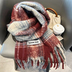 New dashed line pattern brushed scarf - red