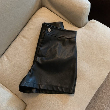 2023 autumn and winter chubby girl black new leather shorts slimming PU shorts high waist casual bottoming outer wear boots pants