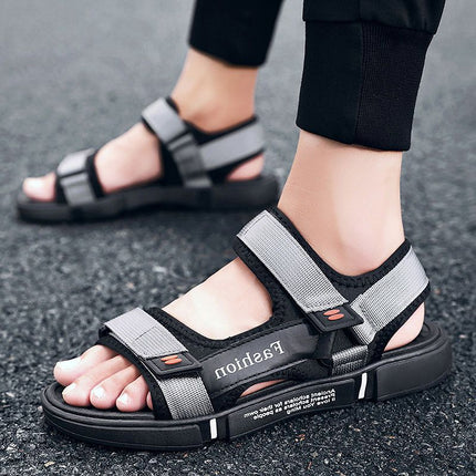 Wholesale sandals men's work fashion handsome driving shoes cool handsome tremolo sports summer non-slip deodorant wear-resistant
