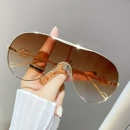 One-Piece Sunglasses European and American Large-Frame One-Piece Driving Sunglasses for Men, Sun Protection Sunglasses for Women, High-End Metal Retro Glasses