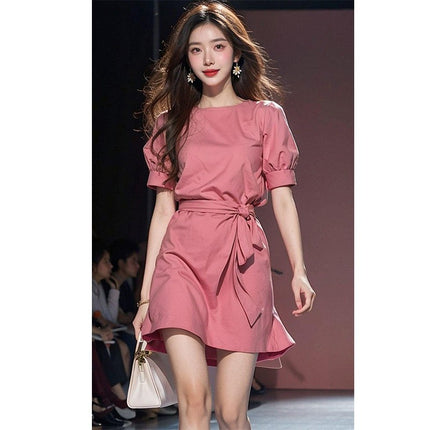 Foreign trade women's high cold royal sister style niche design pink dress 2025 new women's summer high-end exquisite super