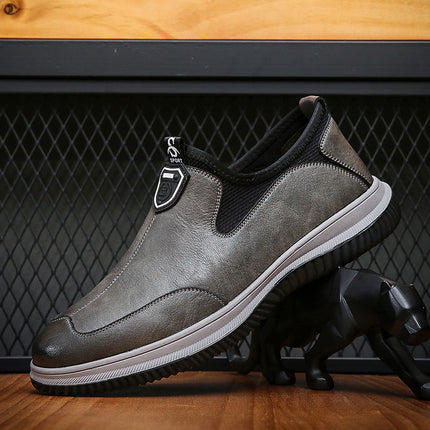 2022 Spring and Autumn Soft Peas Shoes Men's Casual Driving Shoes Soft Sole Fashionable All-match Sneakers Board Shoes