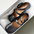 Black / 35