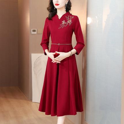 Xi mother-in-law wedding dress wine red dress dress 2023 autumn new mother dress fashion retro elegant dress