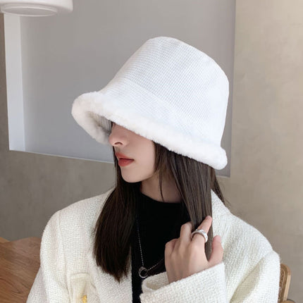 Autumn and Winter Fur Bucket Cap Women's Ear Protection Warm Cycling Lei Feng Cap Japanese Big Head Wai Face Small Mongolian Cap
