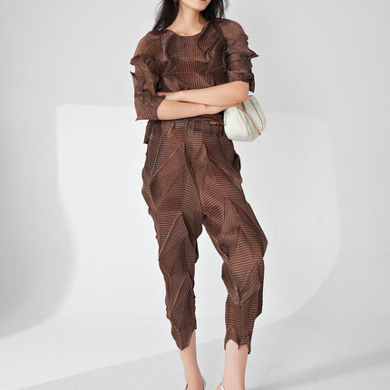 Miyake Fashion suit Women's High-end Spring Irregular T-shirt Top Design Casual Pants Two-piece Fashionable Set