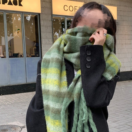 Retro Green Stripesd Scarf for Women Winter 2025 New Korean Style Circle Yarn Scarf Thickeneded Warm Student Shawl