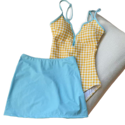 Source manufacturers small fresh plaid student one-piece swimsuit triangle slim slim hot spring holiday swimming pure wind