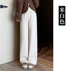 Regular model creamy-white / M