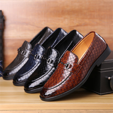 2024 Summer New Men's Shoes Shrimp Skin Simple Fashion Lightweight Soft Bottom All-match Young Men's plus size 48