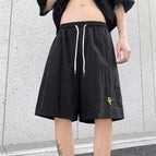 Black / M