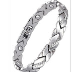 Silver leaves fully magnetic