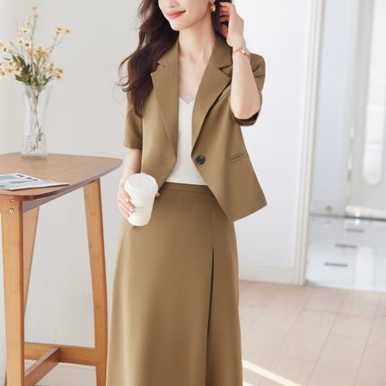 Women's Suit Set / Tailleur Femme