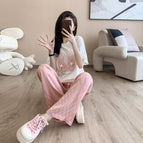 White T floor-mopping pants suit / S
