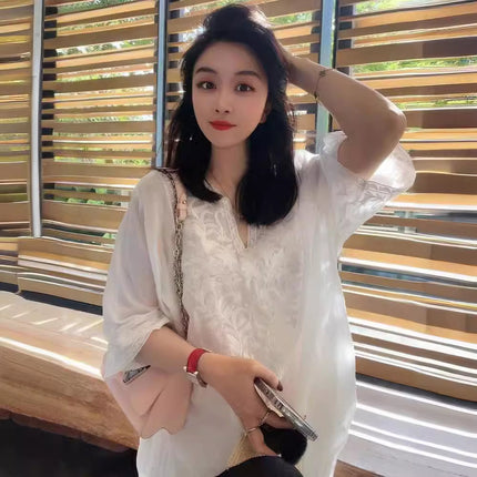 Retro half-open collar cotton and linen dress women's 2024 Summer new artistic style high-end embroidered holiday style midi dress