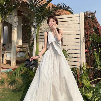 Gentle Style Stripesd Bow Halter V-Neck Dress for Women Summer Seaside Vacation A-Line Skirt French Style Long Skirt