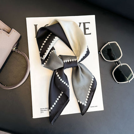 Simulated Silk Printed Silk Scarf for Women, Korean Cashew Leopard Print Headscarf, Four-Season Scarf, Professional Scarf Wholesale