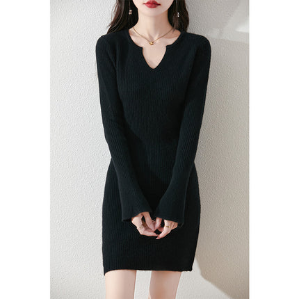 2025 Autumn and Winter V-Neck Women's Drawpack Mid-Length Sweater Slim-Fit Slimming Knitted Western-style Long Wool Dress