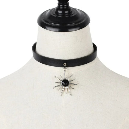 Woman Black Punk Choker Collar Necklace Sexy PU Leather Heart Lock Key Spike Chocker Gothic Cosplay Accessories Party Jewelry