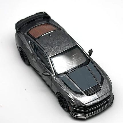 MINIGT 1:64 Ford Mustang Dark Horse 2024 Carbonized Gray MGT Alloy Car Model 957