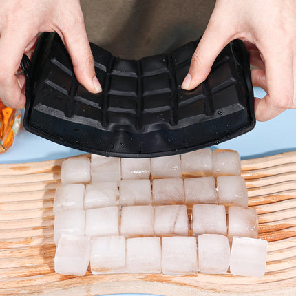 Silicone Ice Cube Mold Reusable Square Ice Cube Molds with Lid Whiskey Cocktail Freezer DIY Ice Maker Barware Kitchen Gadgets
