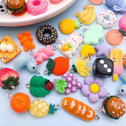 Random Assortment of Cartoon Charms: 10/20/30pcs Resin Pendants (Approx. 20mm), Resin Accessories for Kids' Handmade Jewelry.