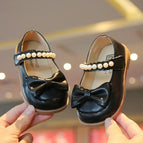 black / 17