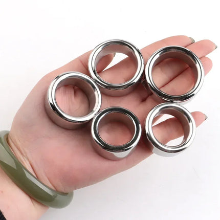 Top Quality Small Large Size Male Penis Ring Lock Stainless Steel Heavy Metal Cock Ring Ball Stretcher Erection Sexy Toy For Man