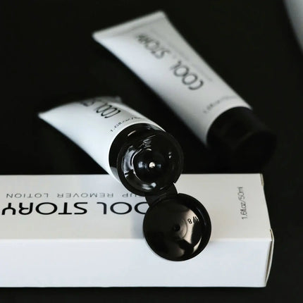 makeup remover is hydrophilic and oil-friendly, removes makeup gently without tightening makeup remover