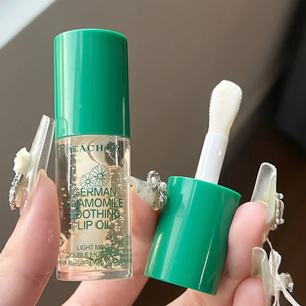 Chamomile Lip Oil, Long-Lasting Moisturizing, Nourishes Lips, Fades Lip Lines, Hydrates and Gives a Glossy Finish, Lip Care Cosmetics, Prevents Dryness, Suitable for Autumn and Winter Use, Christmas, Holiday Gift